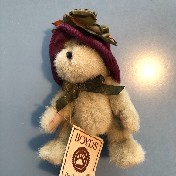 Boyd's Bear - Picture 3 of 4